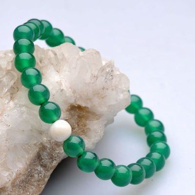 【廠家清倉】東海縣盛飾珠寶綠瑪瑙間白硨磲手鏈 天然饋贈，歲末珍藏