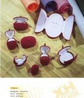 珍品雅藏 精美植絨珠寶首飾盒，饋贈佳品與品質包裝的首選